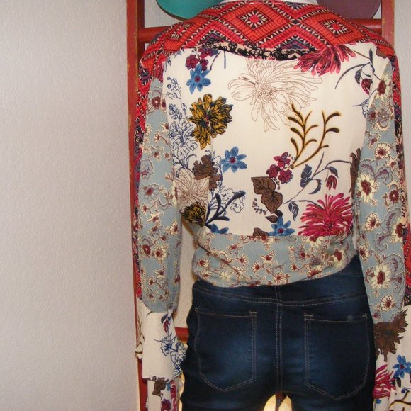 UMGEE Tie Vest - Picture 2 of 4